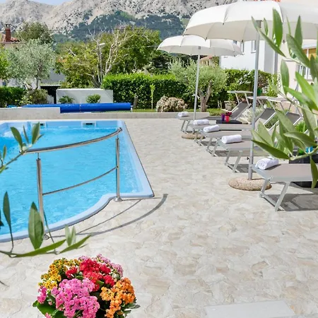 דירה Family-friendly With Swimming Pool Baska, Krk - 19432