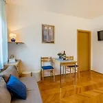 Family-friendly With Swimming Pool Baska, Krk - 19432 Daire *