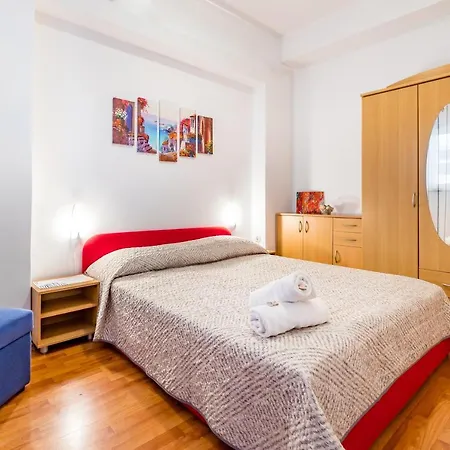 Family-friendly With Swimming Pool - Krk - 19432 Apartman Baska (Krk)