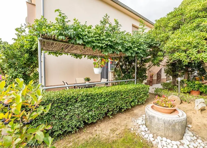 Family-friendly With Swimming Pool Baska, Krk - 19432 Lejlighed *
